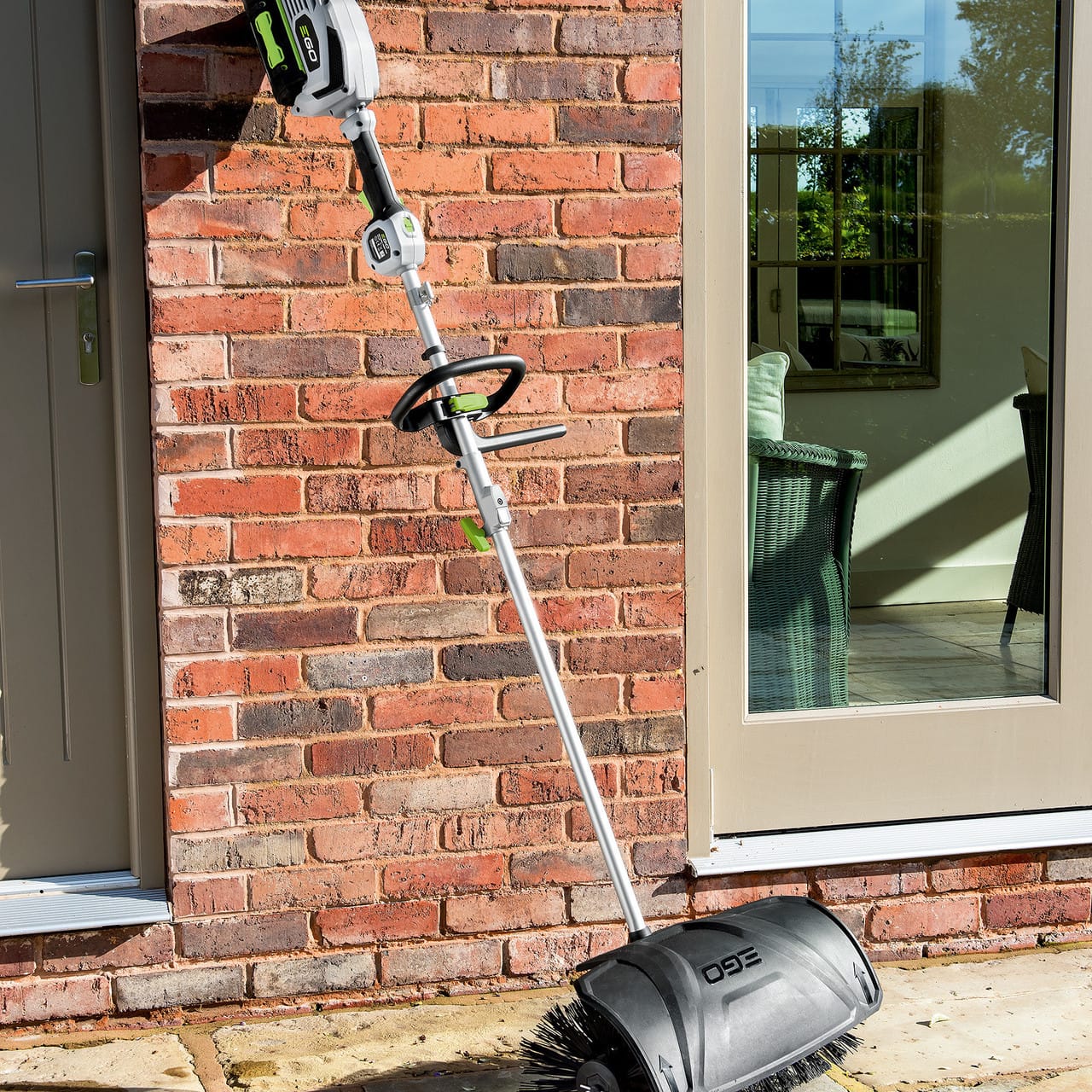 BBA2100 MultiTool Bristle Brush Ego Power+